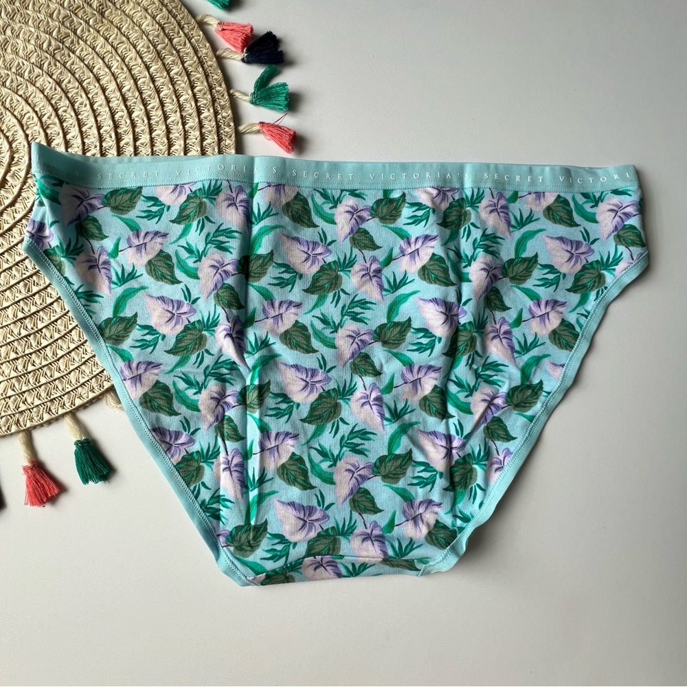 Victoria's Secret Stretch Cotton Bikini Panty Blue Jungle Leaves Medium NEW - Picture 3 of 3